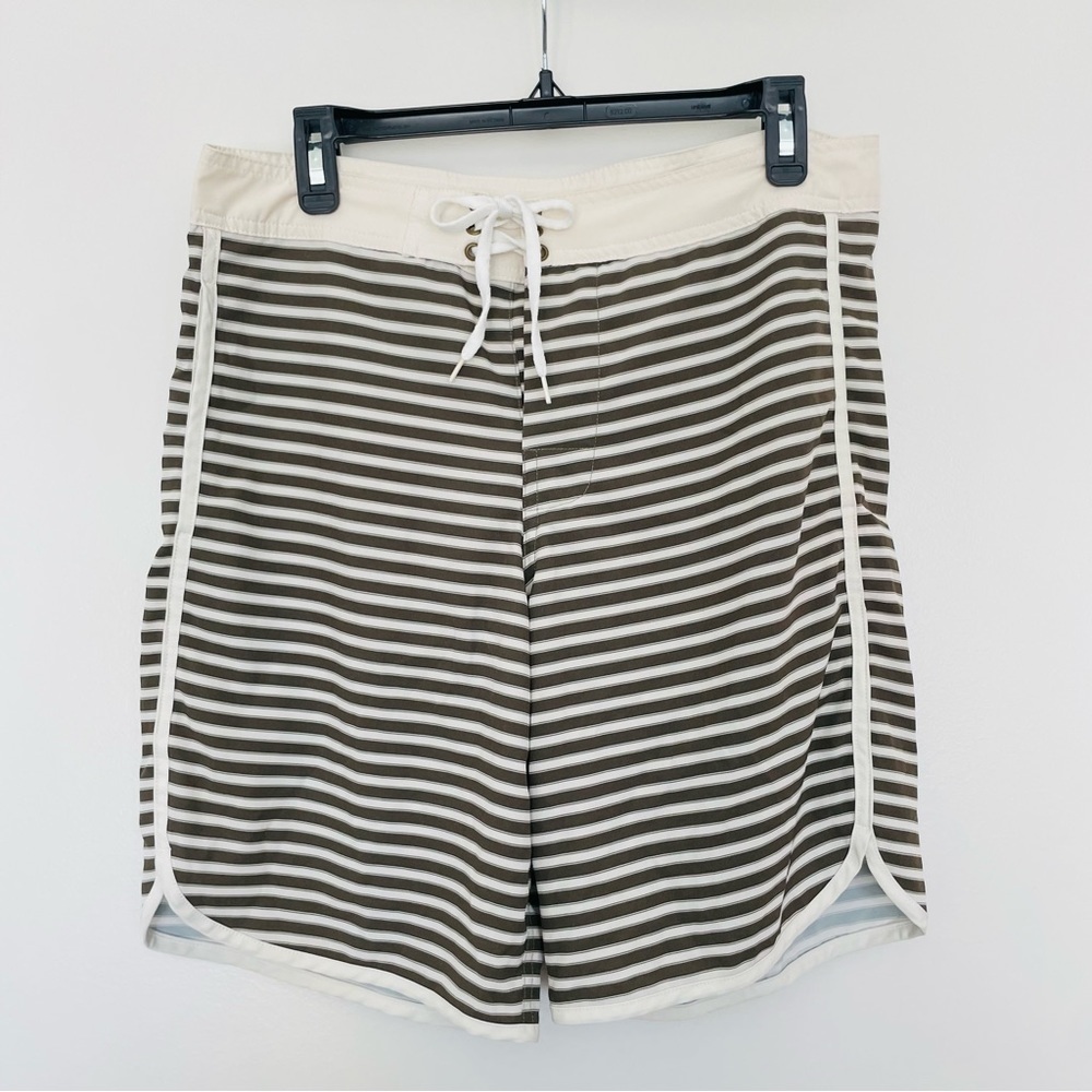 Acacia‎ Men's Surf Trunks Green Stipe Board shorts  - Size 32